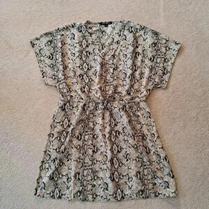 ❤️ Mario Serrani Snakeskin Print Beach Cover Up Various Sizes Casual Short Dress
